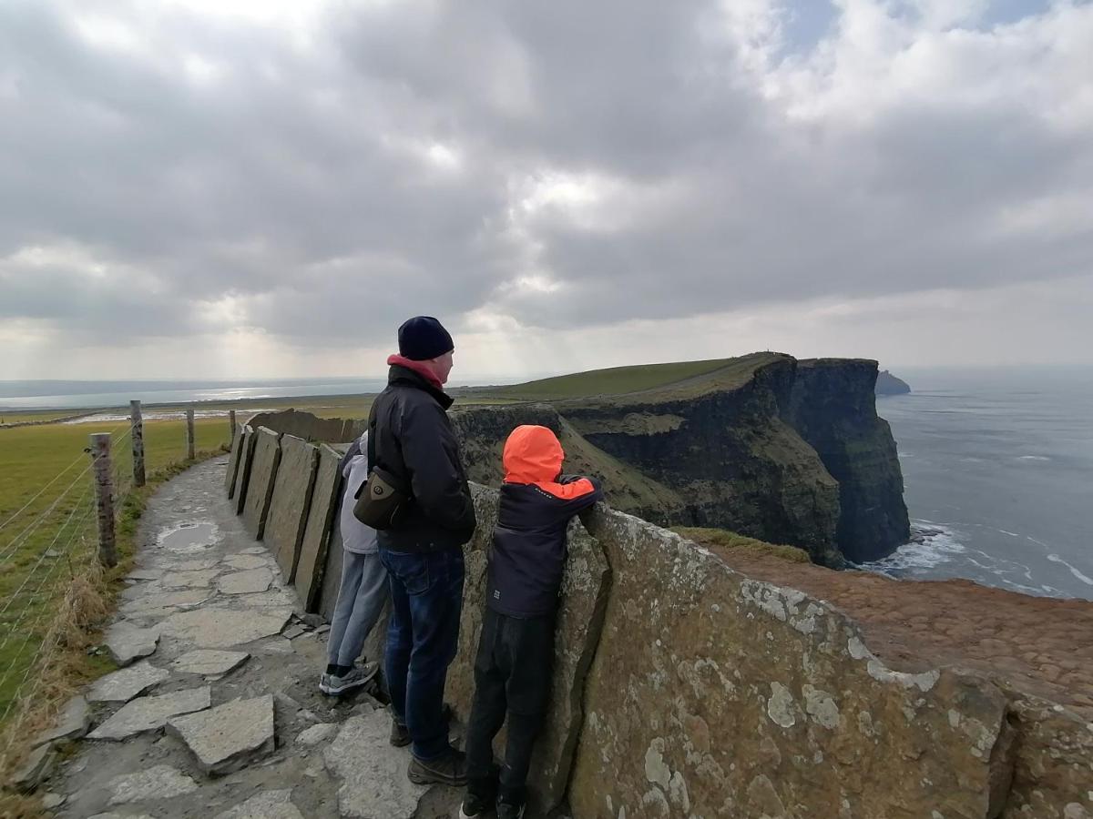 Aran View Country House And Lodge Doolin Exteriör bild
