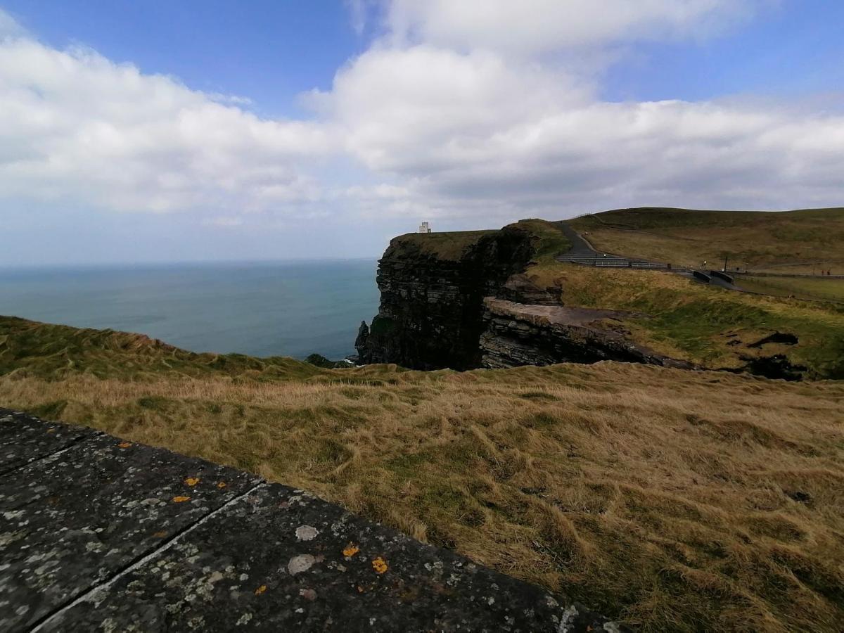 Aran View Country House And Lodge Doolin Exteriör bild